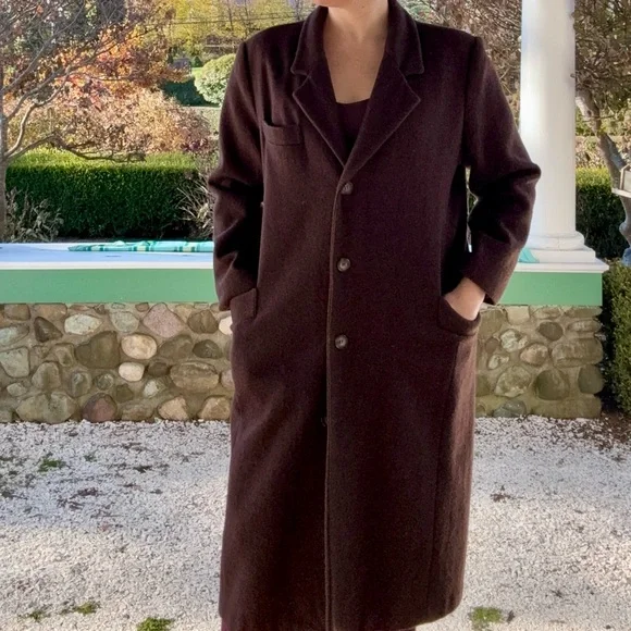 VTG Long Brown Overcoat sz Medium - Picture 1 of 12